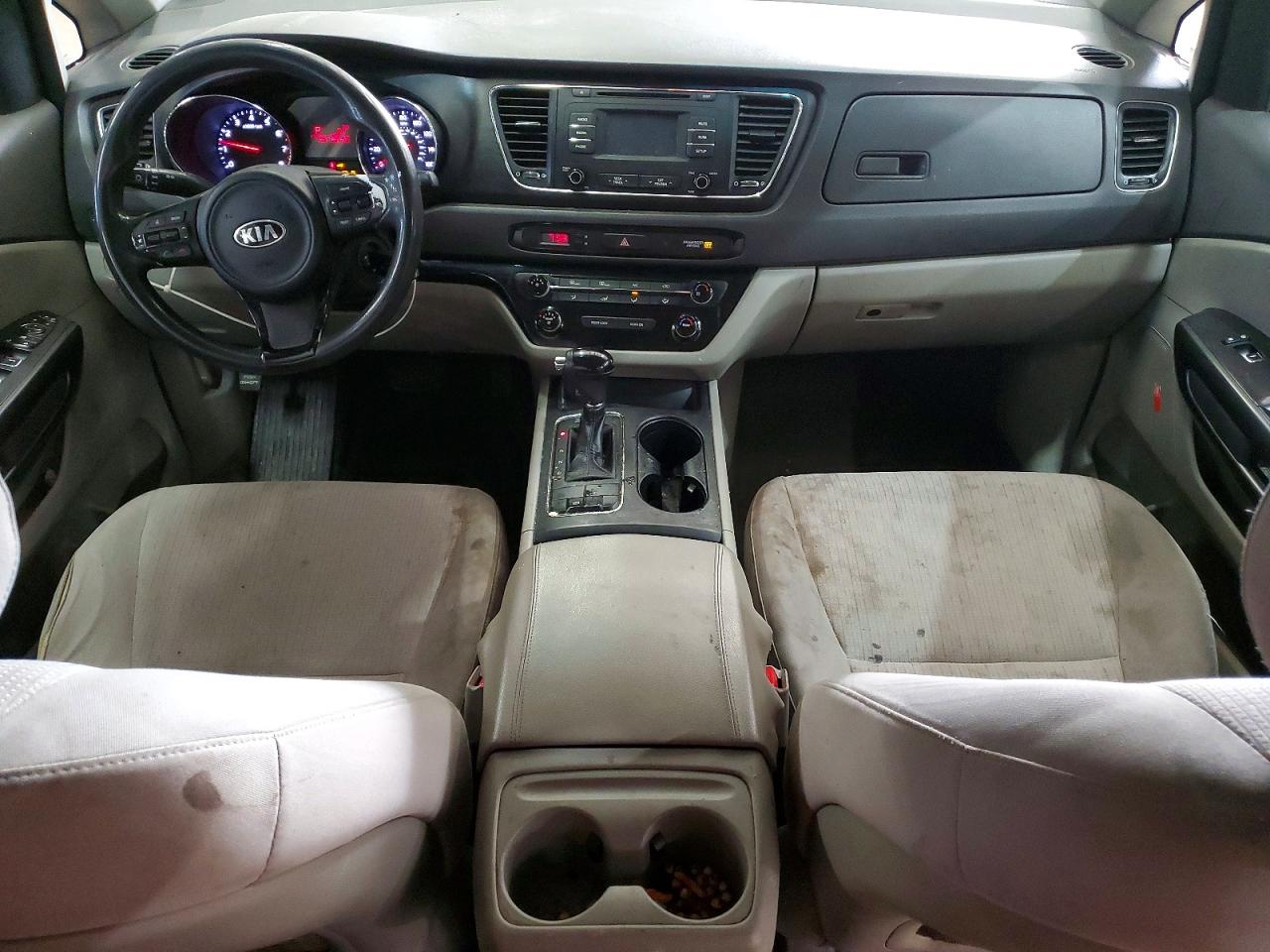 KIA SEDONA 2017 — 9