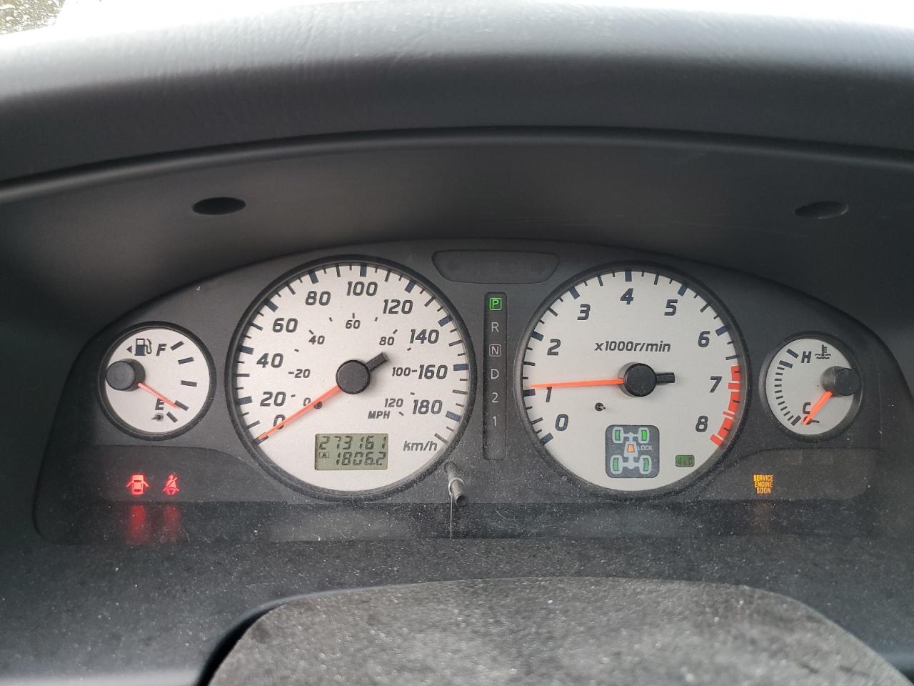 NISSAN PATHFINDER 2004 — 10