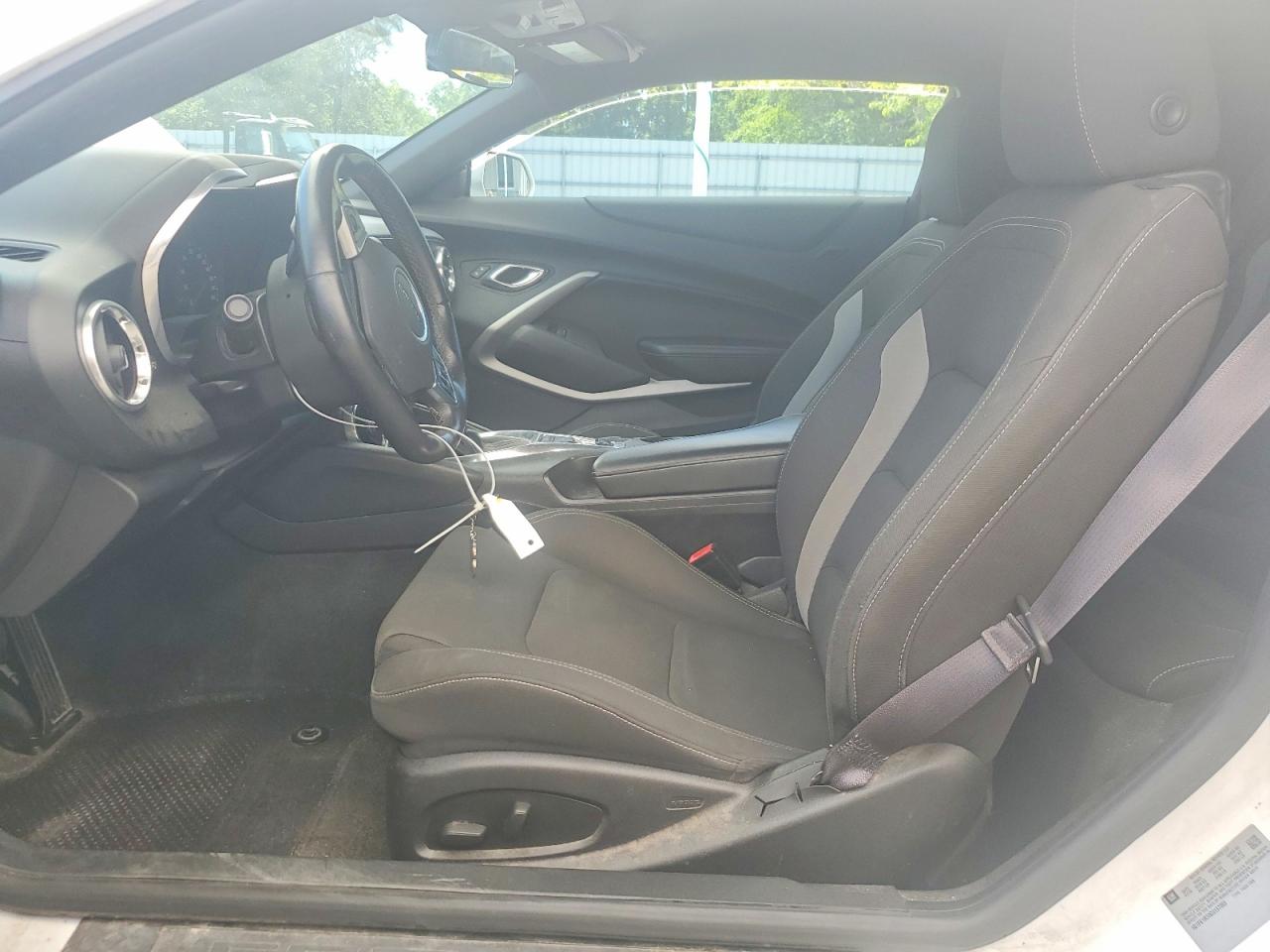 CHEVROLET CAMARO 2016 — 8