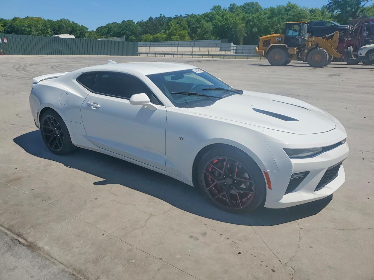 CHEVROLET CAMARO 2016 — 5