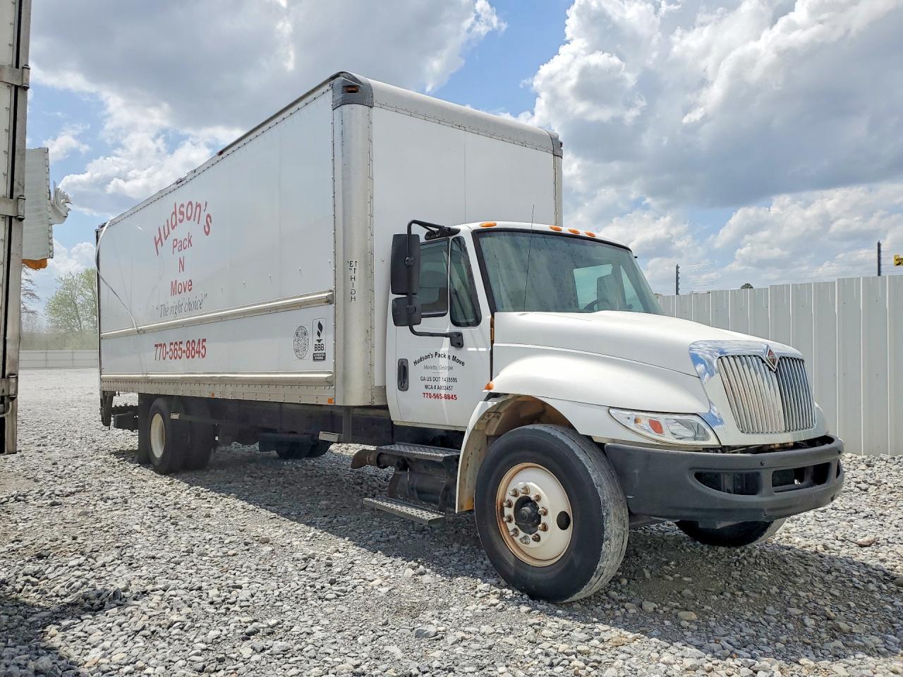 2013 INTERNATIONAL 4300