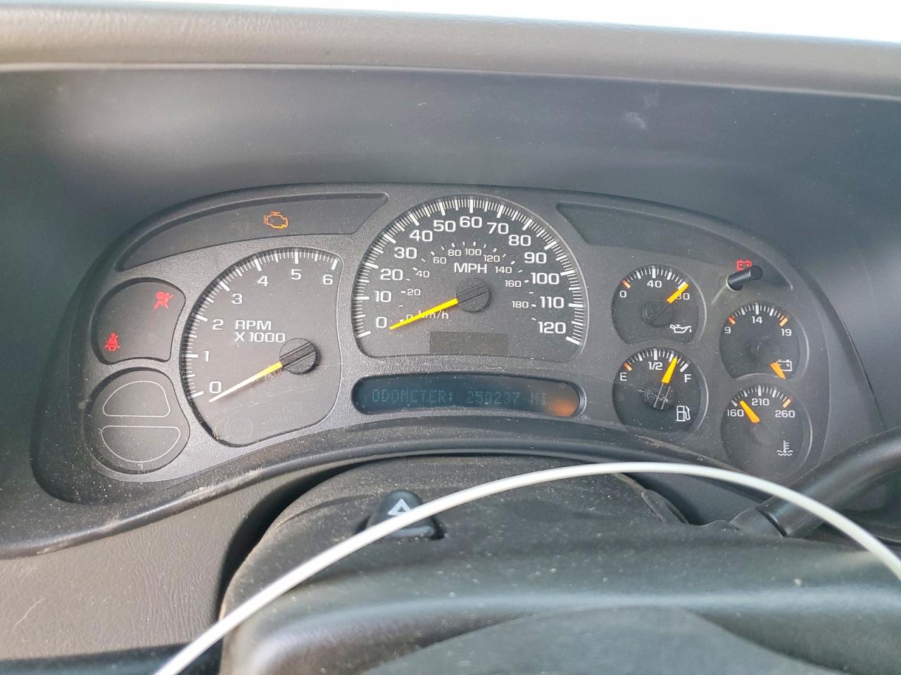 GMC NEW SIERRA 2004 — 10