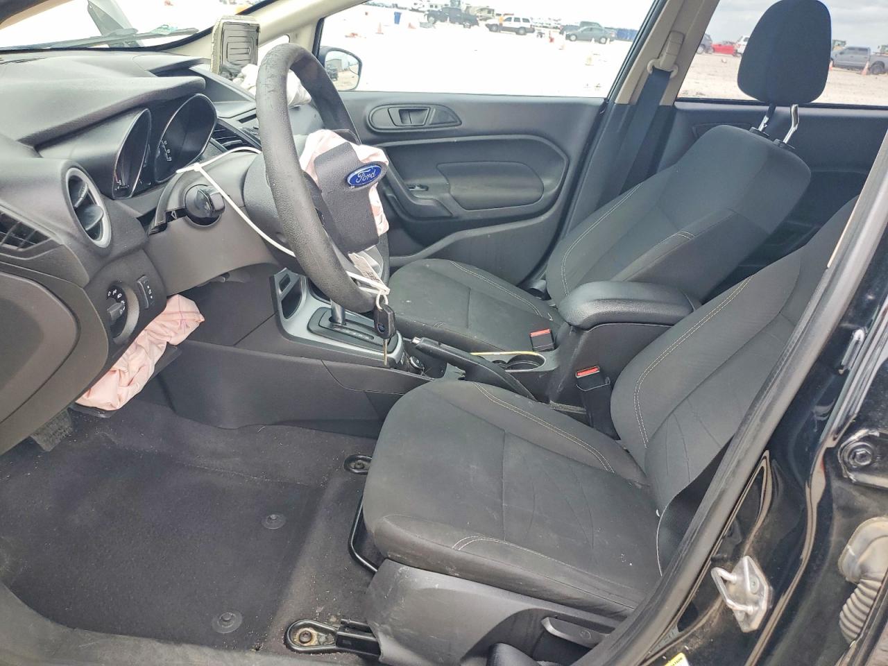 FORD FIESTA 2018 — 8