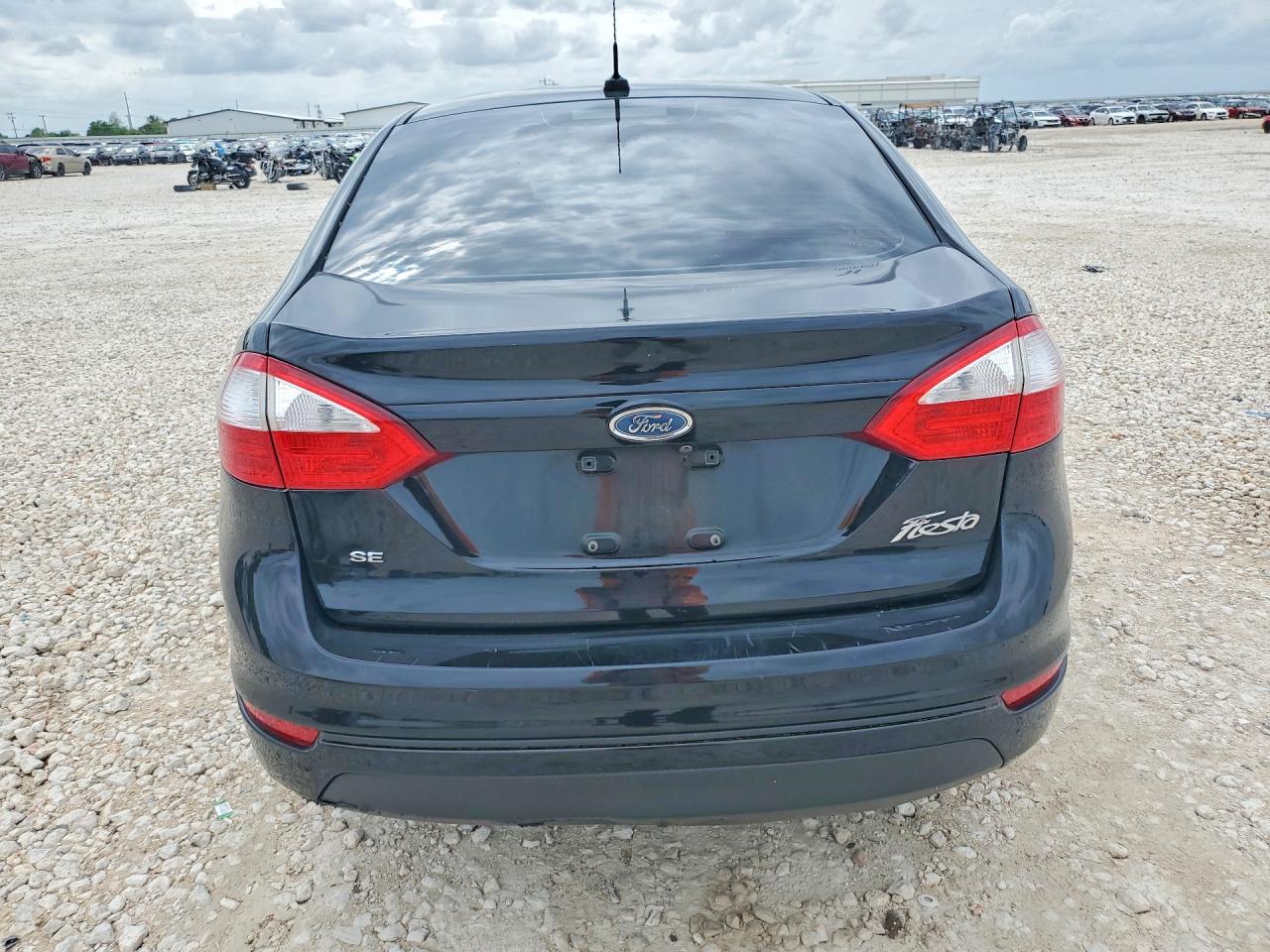 FORD FIESTA 2018 — 7