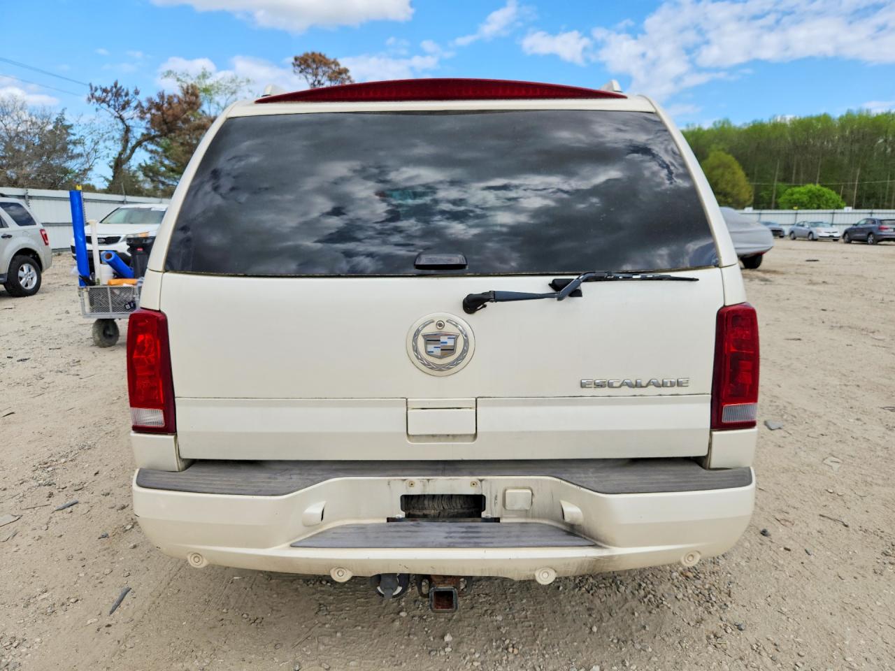 CADILLAC ESCALADE 2005 — 7