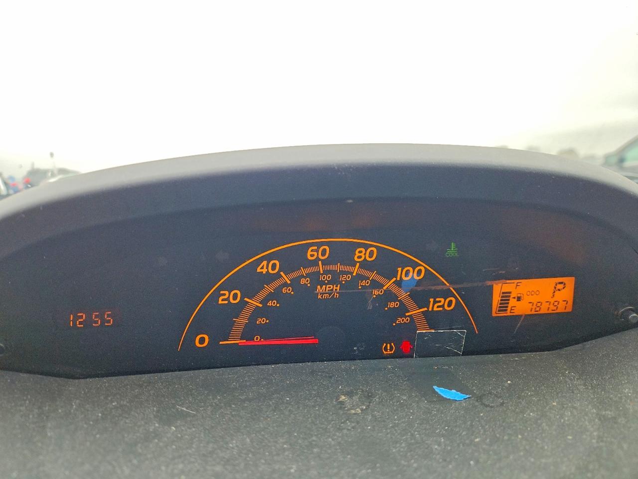 TOYOTA YARIS 2010 — 10