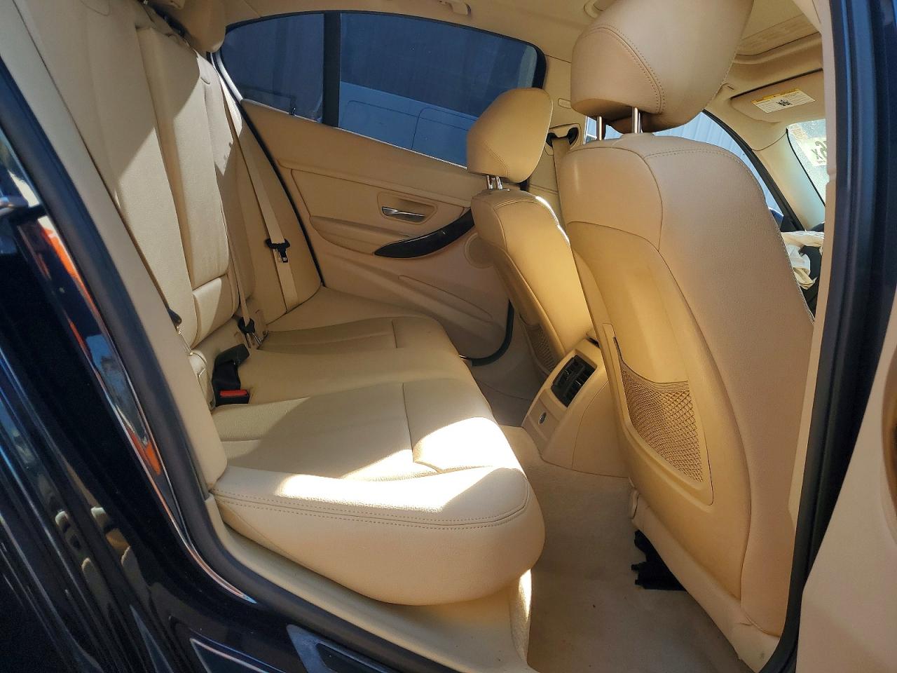 BMW 328 2013 — 11