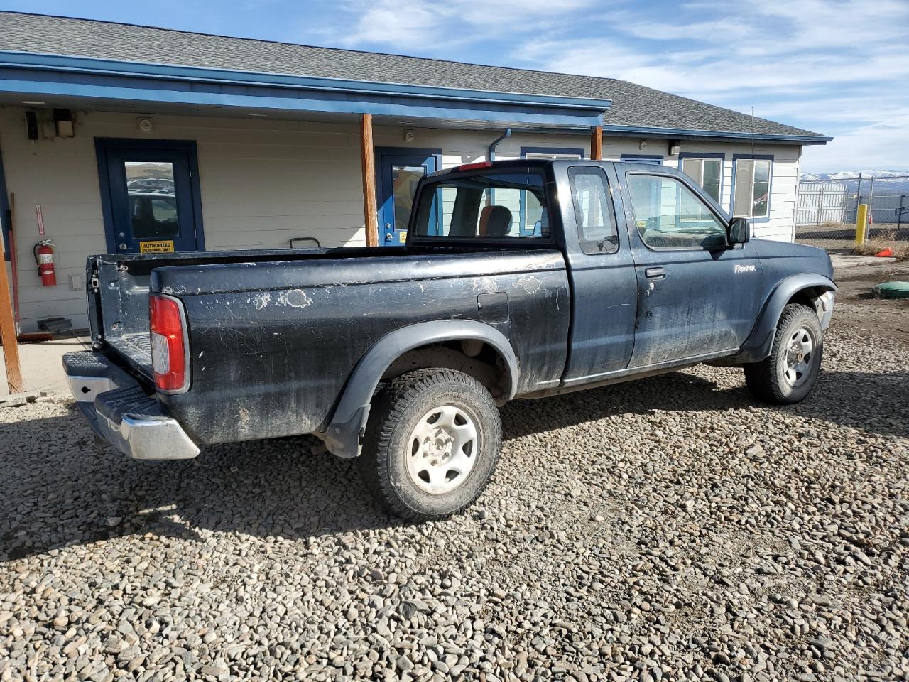 NISSAN FRONTIER 1998 — 4