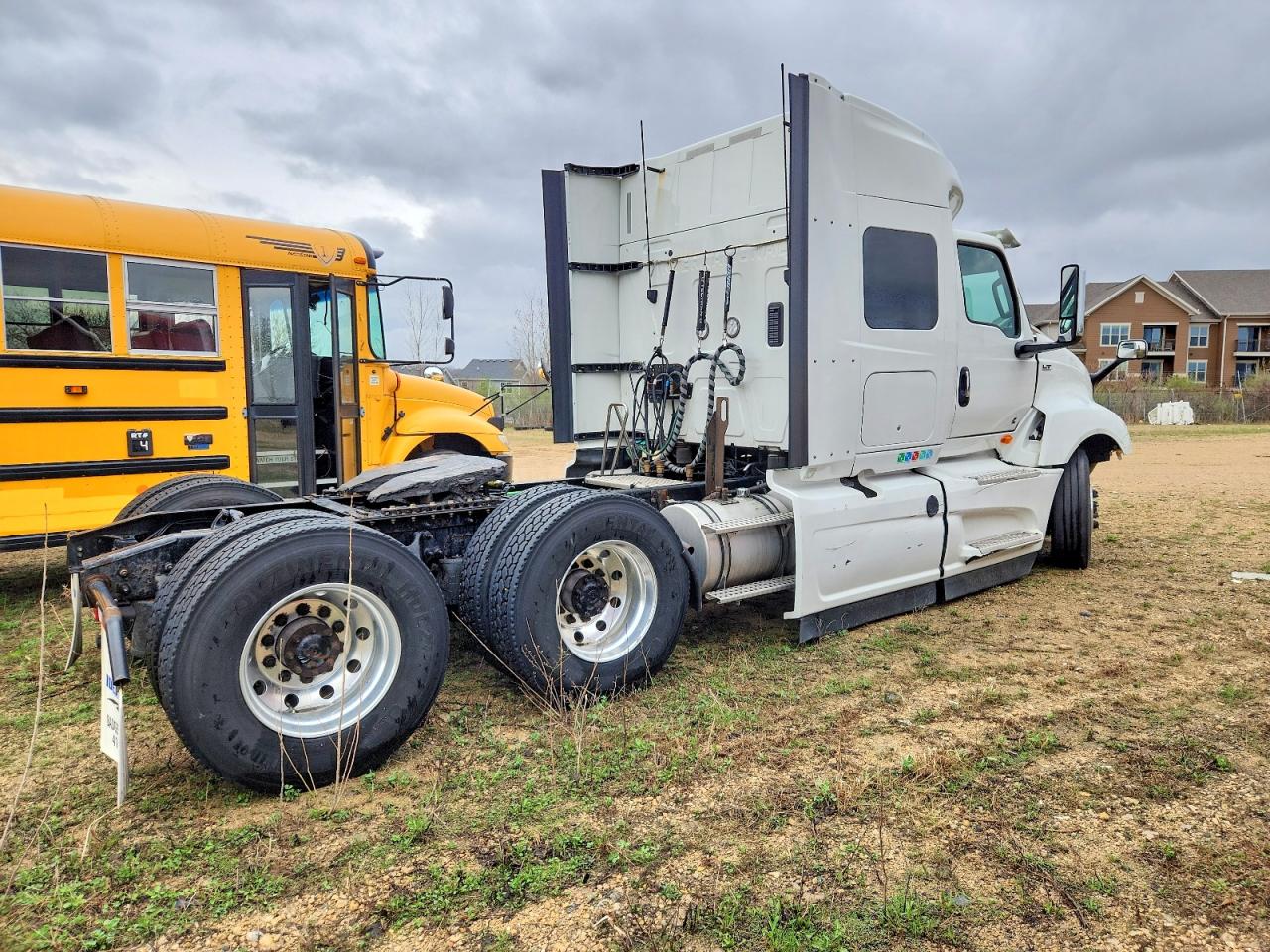 INTERNATIONAL LT625 2022 — 6
