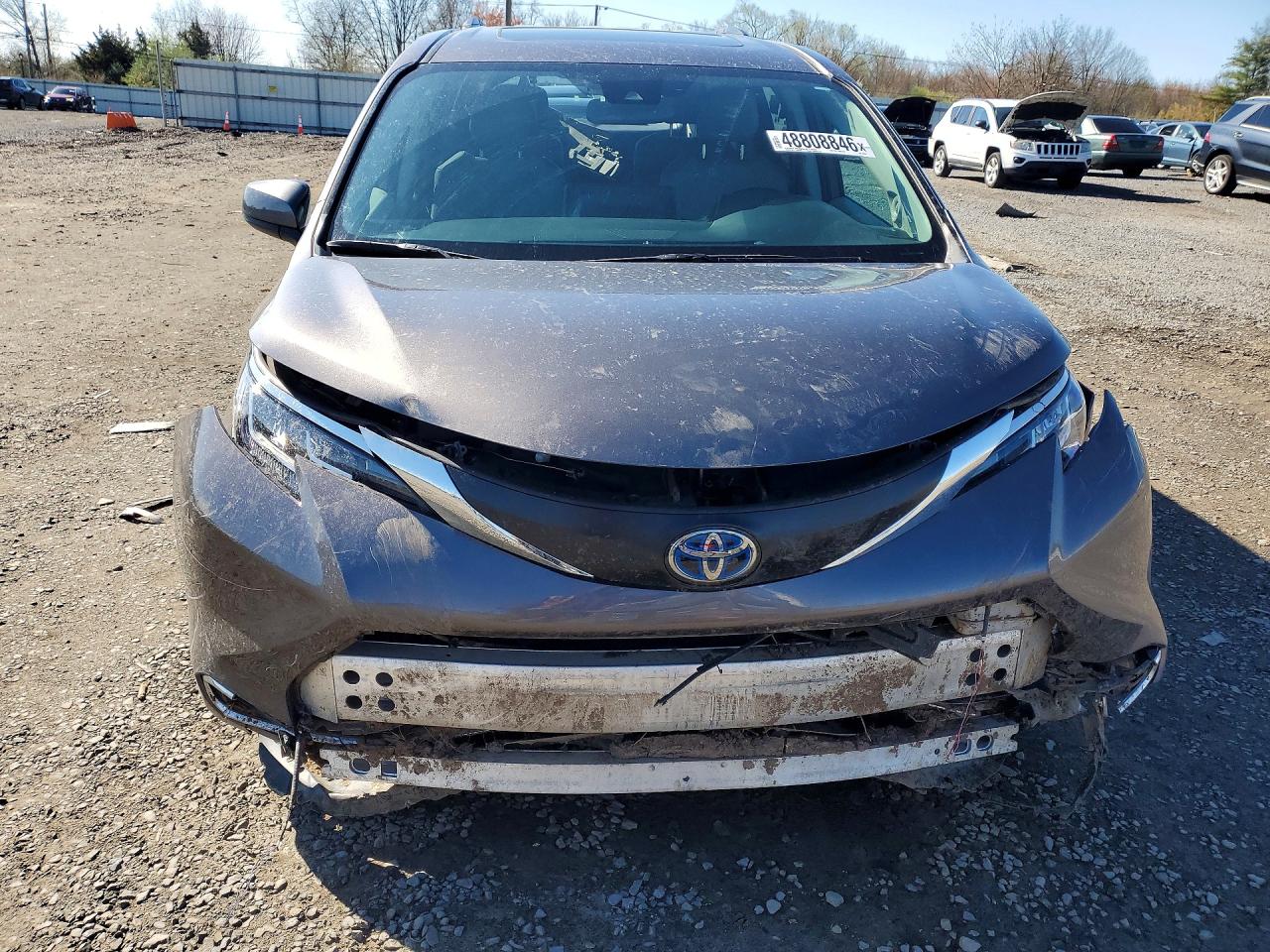 TOYOTA SIENNA 2022 — 6