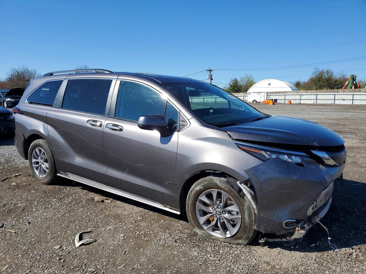 TOYOTA SIENNA 2022 — 5