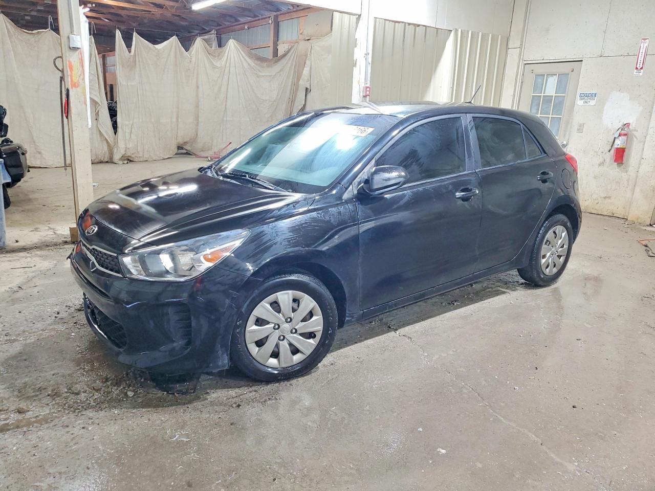 2018 KIA RIO 5-DOOR LX