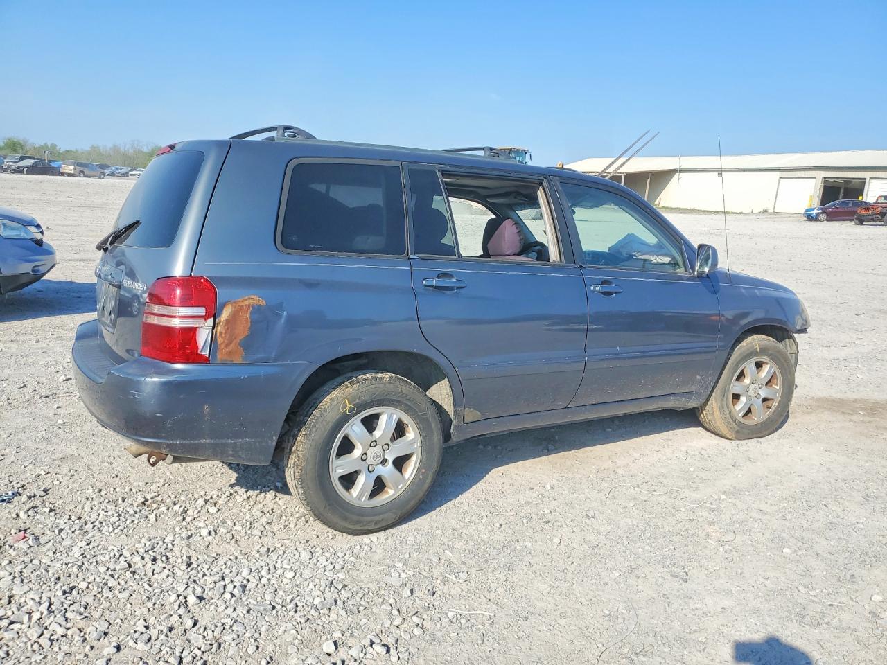 TOYOTA HIGHLANDER 2002 — 4