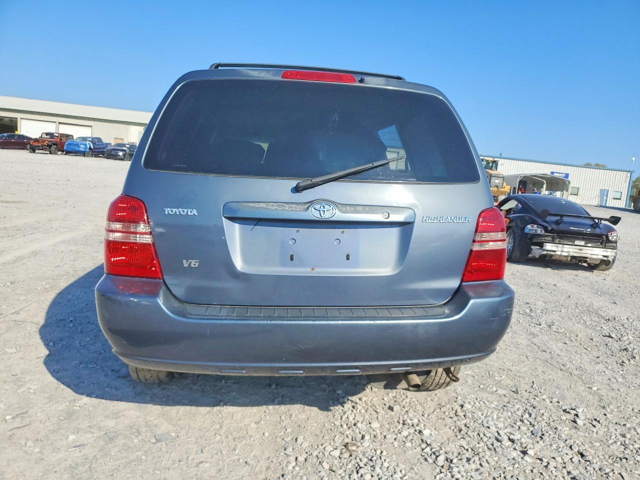 TOYOTA HIGHLANDER 2002 — 7