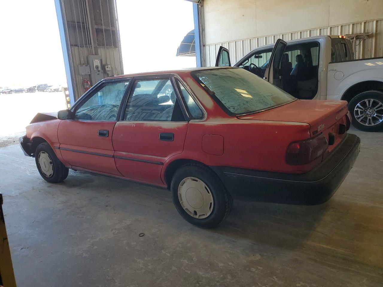 GEO PRIZM 1990 — 3