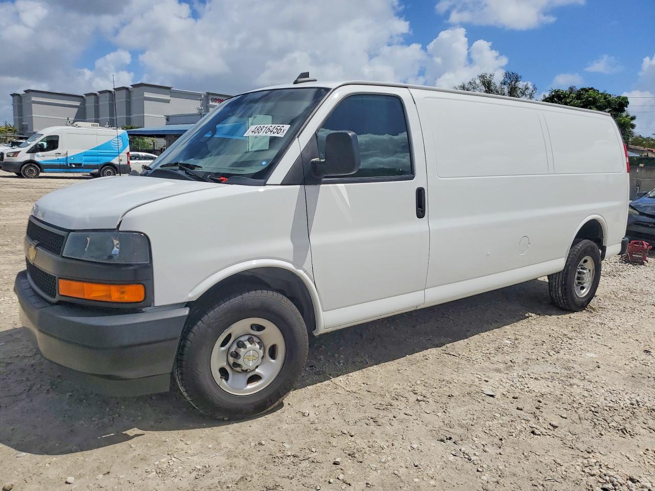 CHEVROLET EXPRESS G2500 2023 — 2