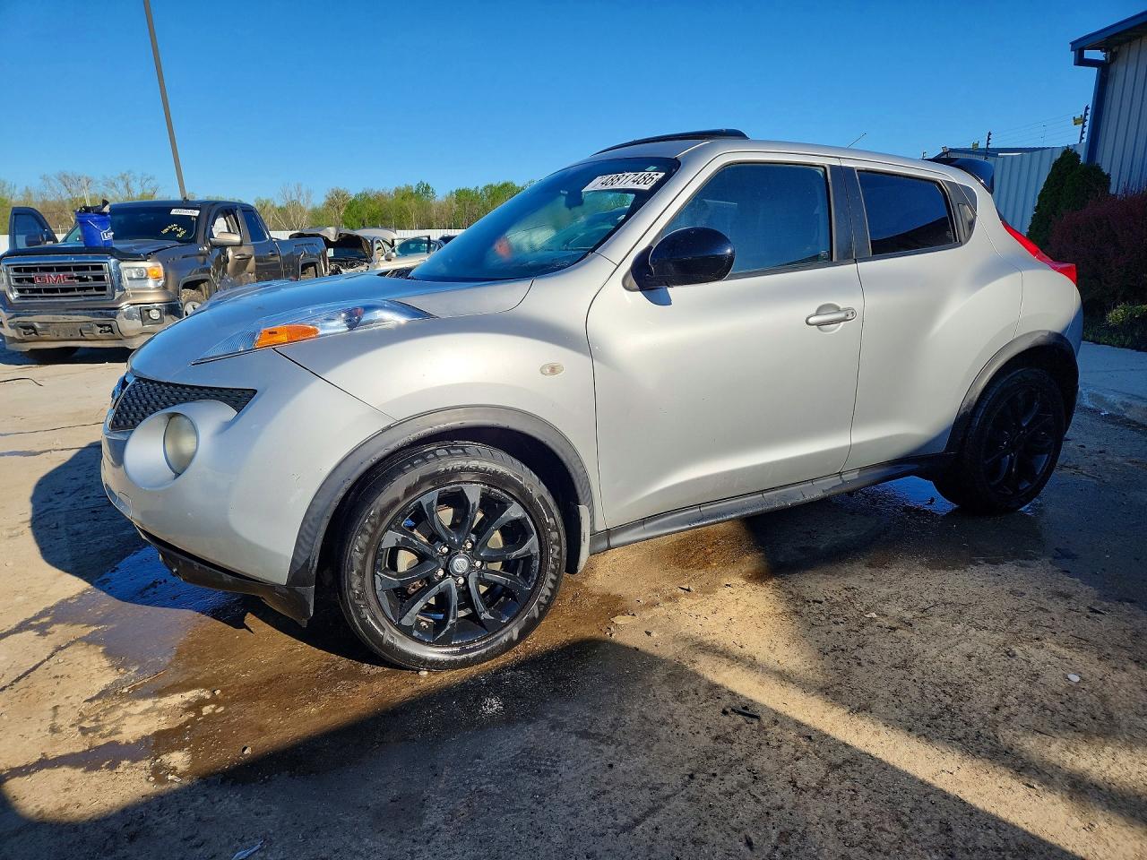 2013 NISSAN JUKE S