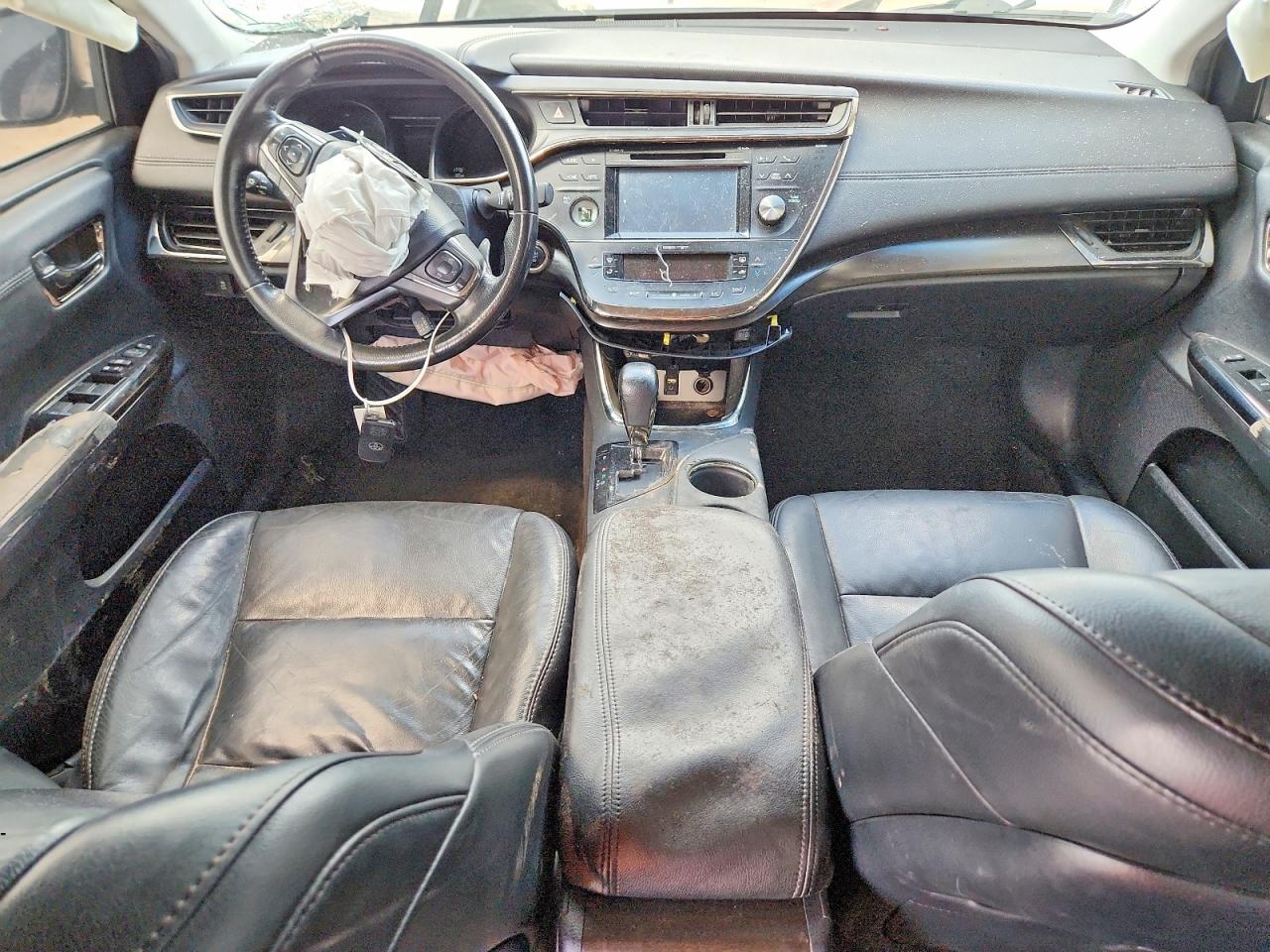 TOYOTA AVALON 2016 — 9