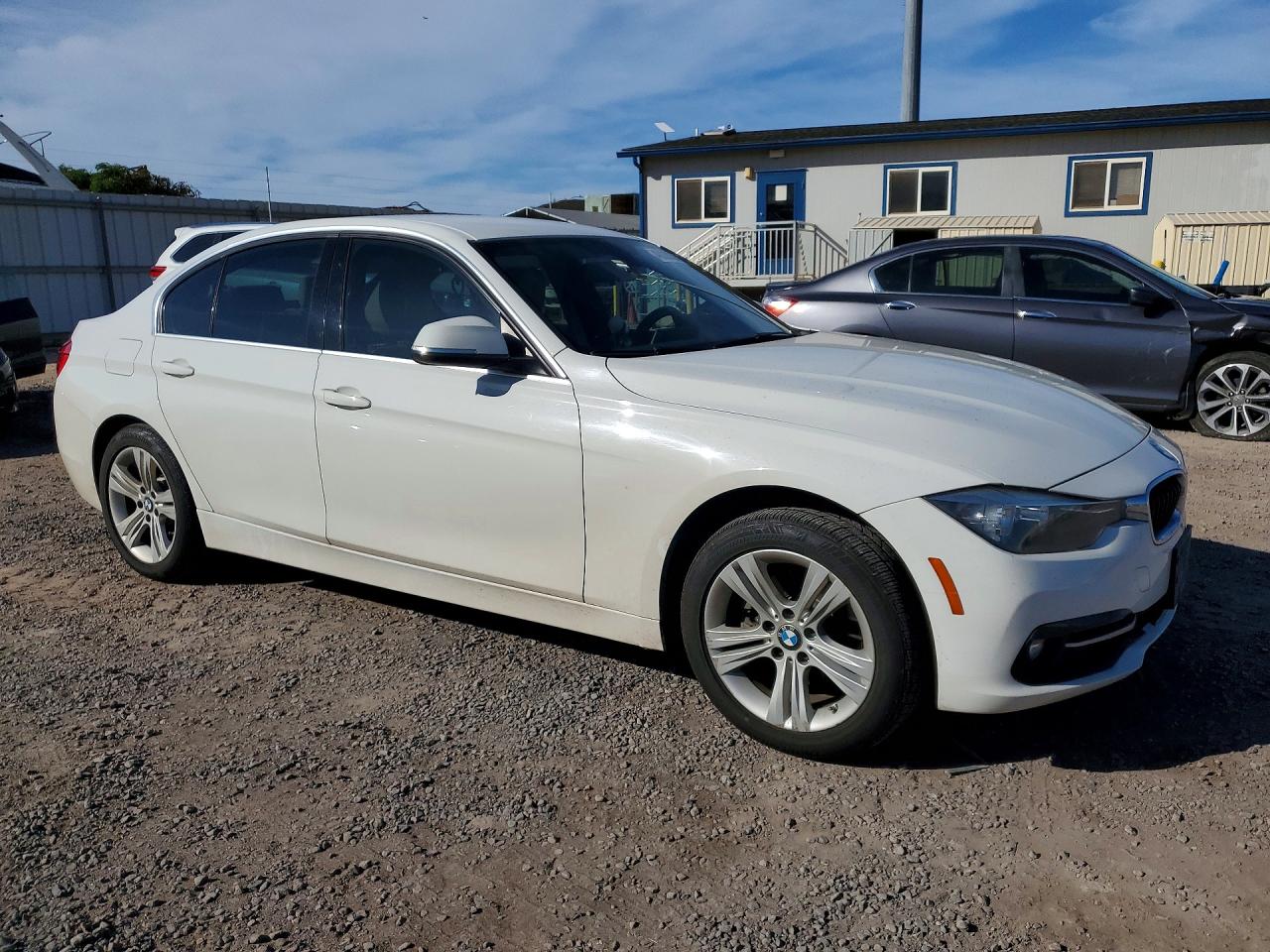 2017 BMW 330 I