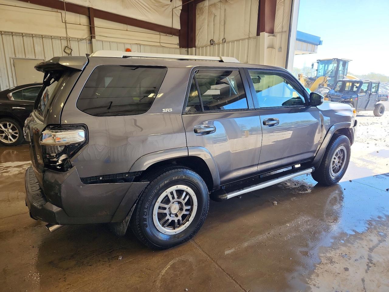TOYOTA 4RUNNER 2015 — 4