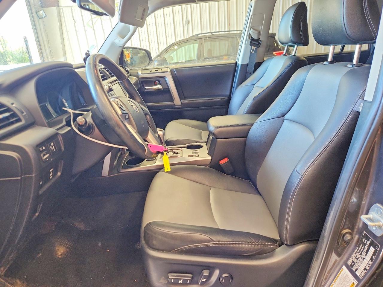 TOYOTA 4RUNNER 2015 — 8