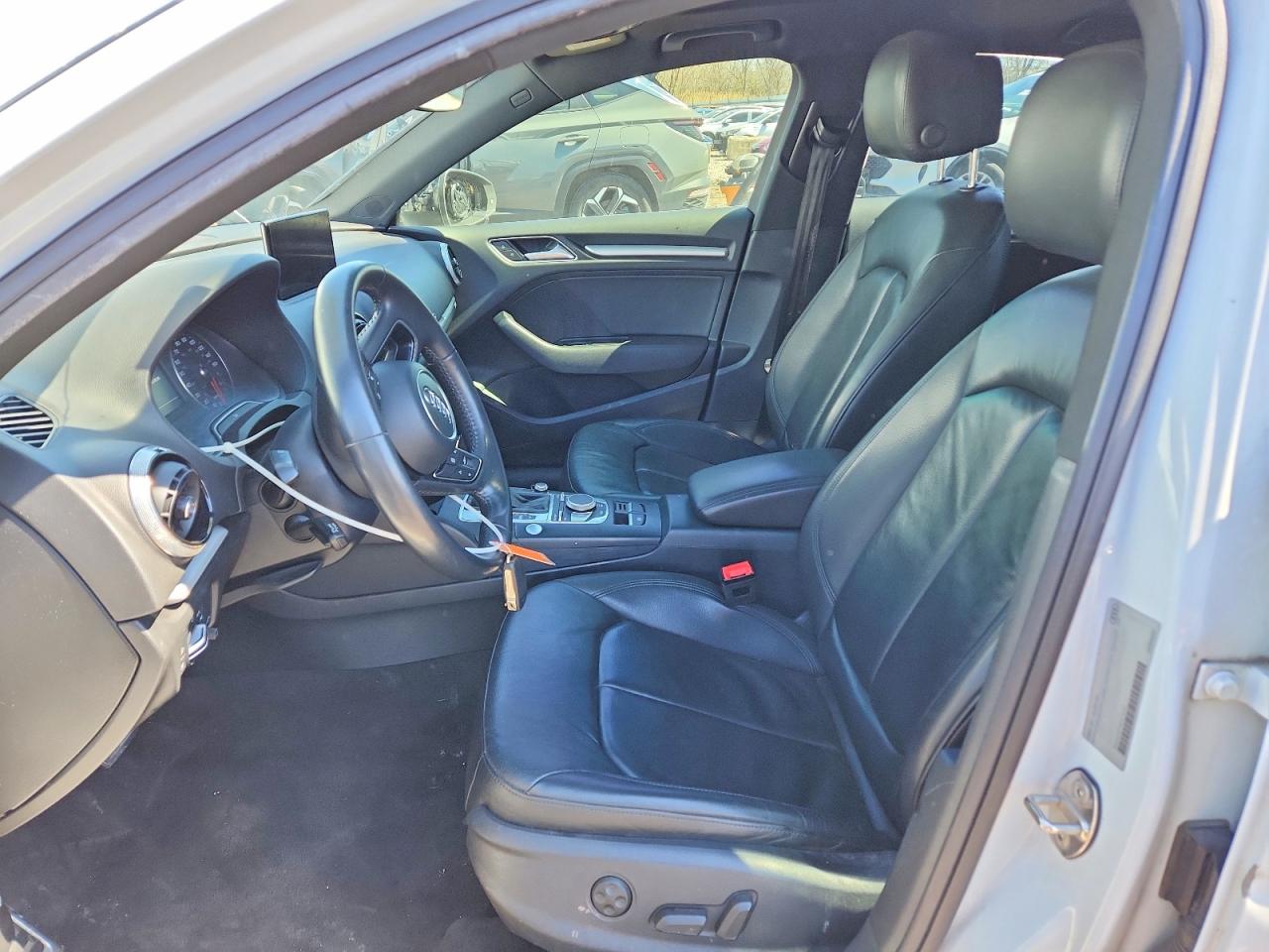 AUDI A3 2019 — 8