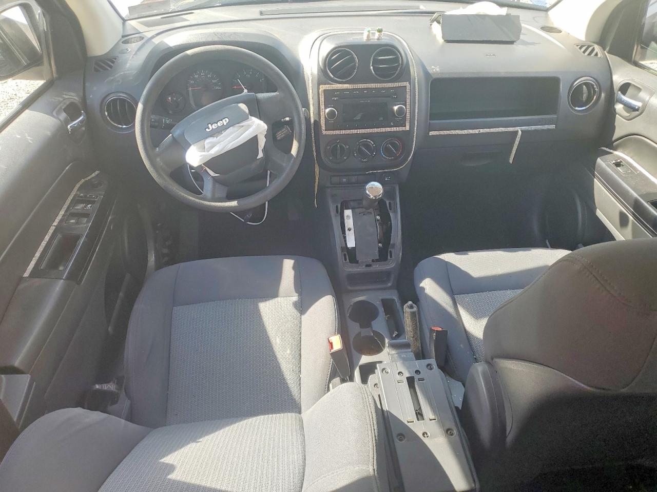 JEEP COMPASS 2009 — 9