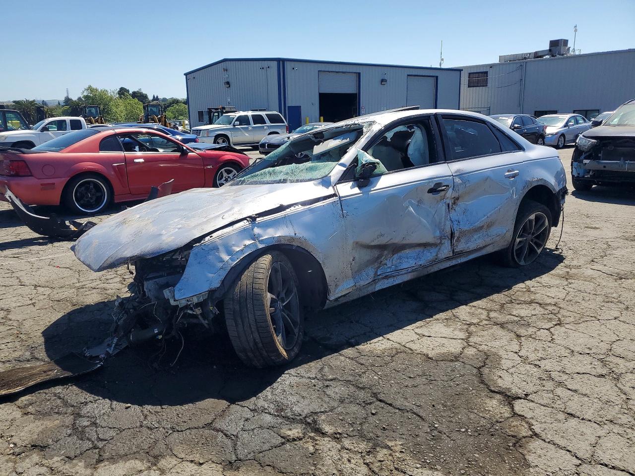 AUDI A4 2019 — 2