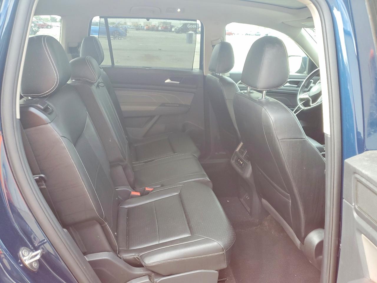 VOLKSWAGEN ATLAS 2021 — 12