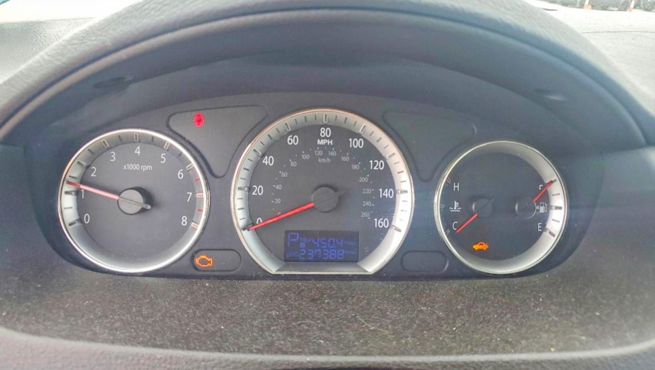 HYUNDAI SONATA 2010 — 10