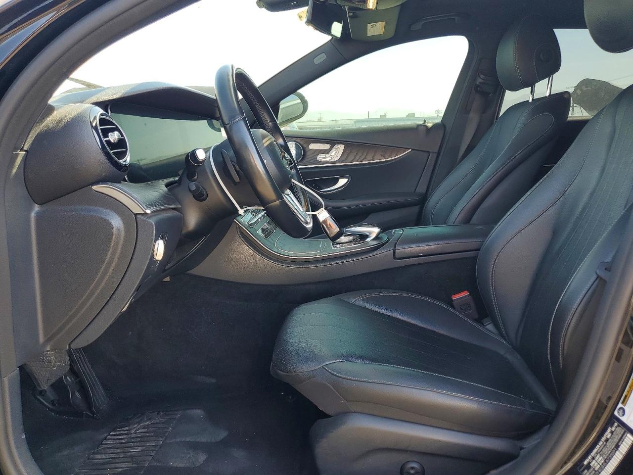 MERCEDES-BENZ E CLASS 2020 — 8