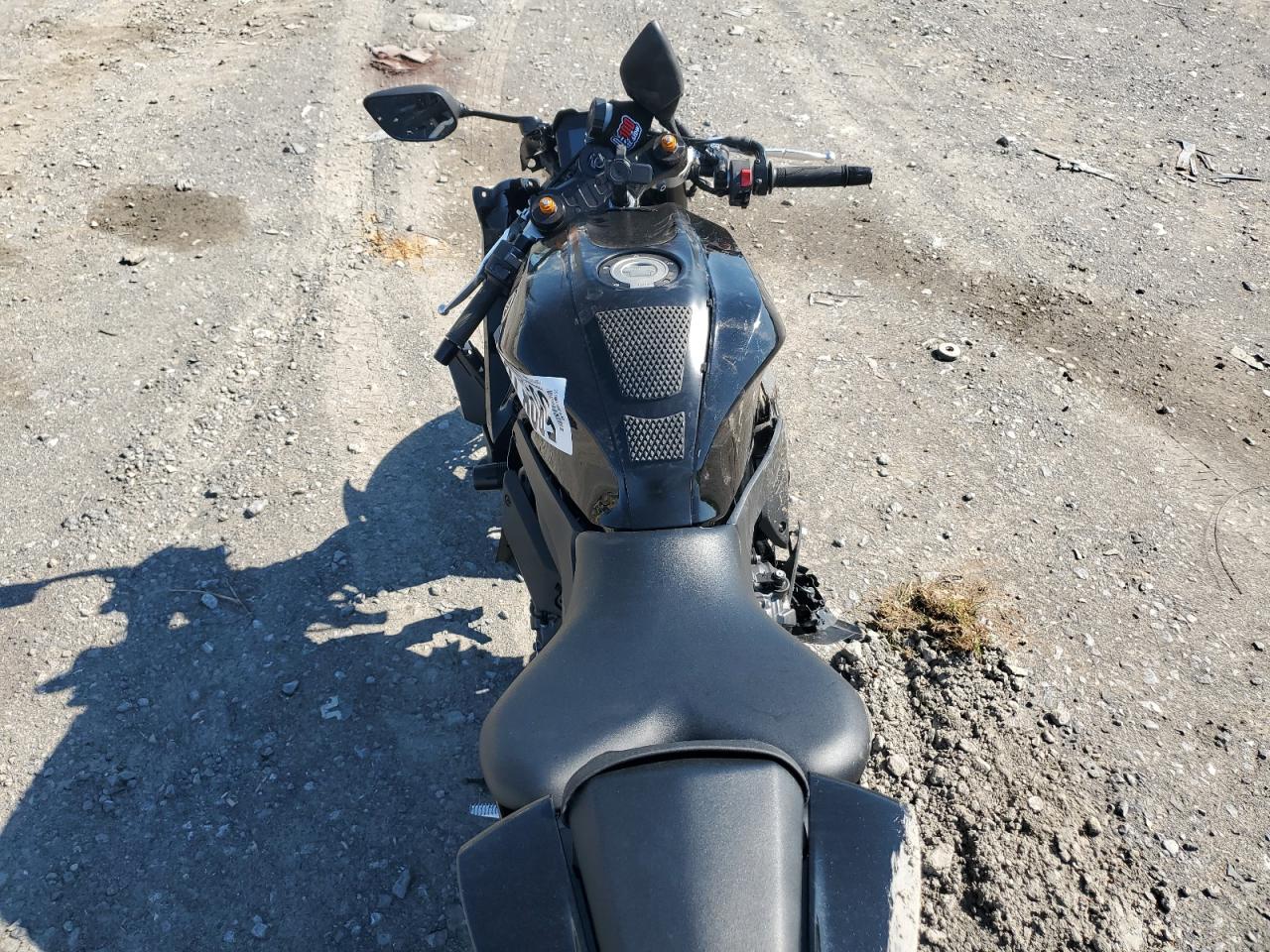 YAMAHA YZFR7 2025 — 7