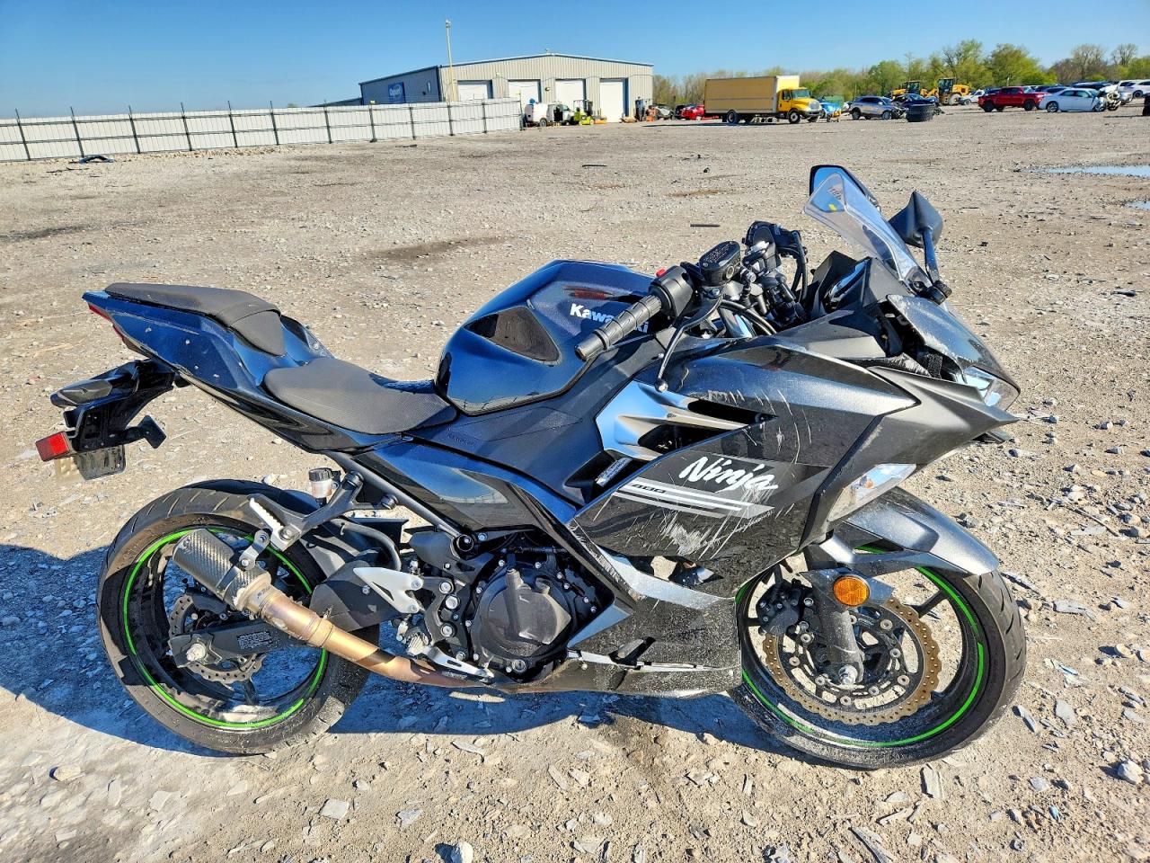 KAWASAKI EX400 2022 — 2