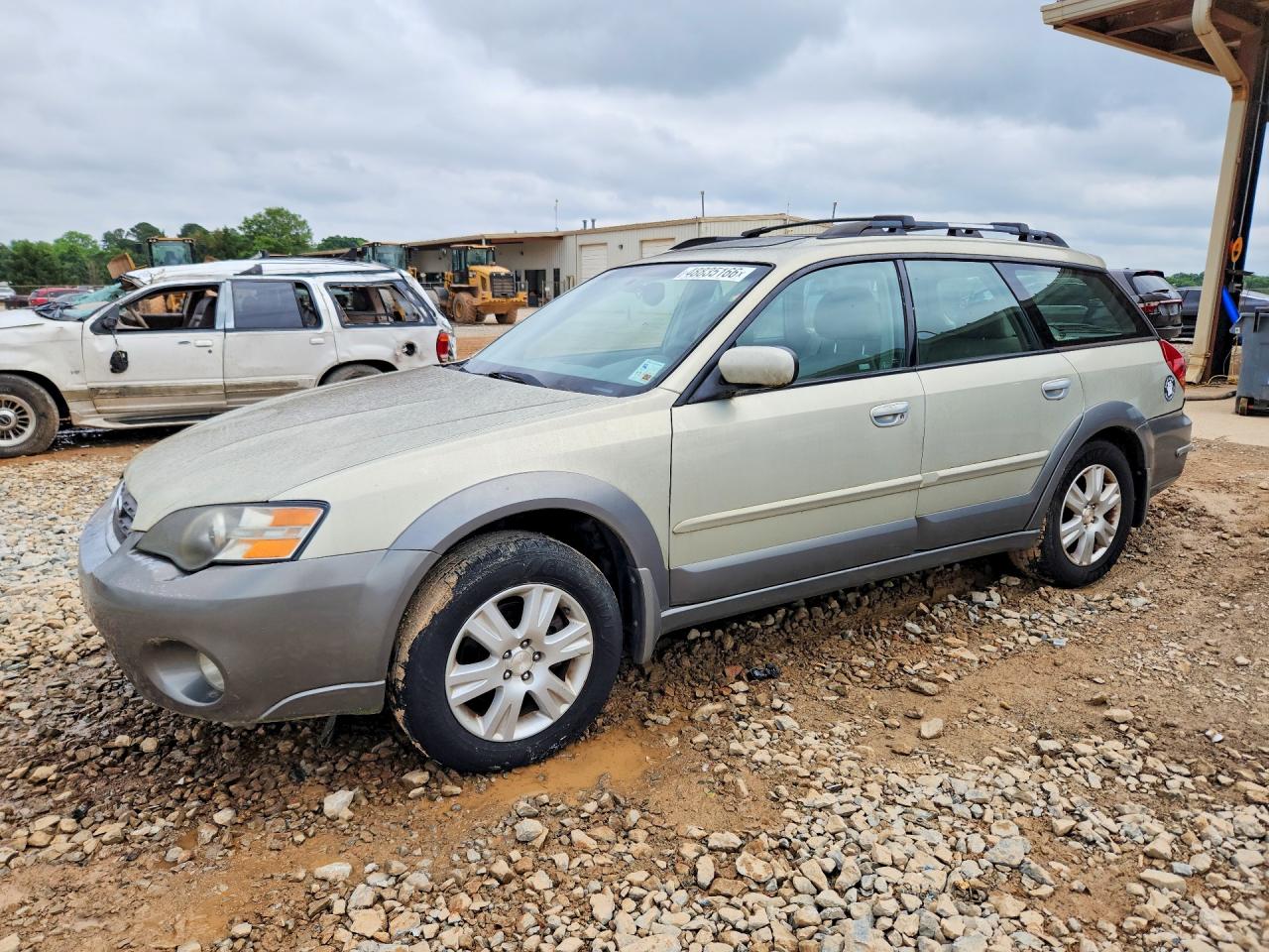 SUBARU LEGACY 2005 — 2