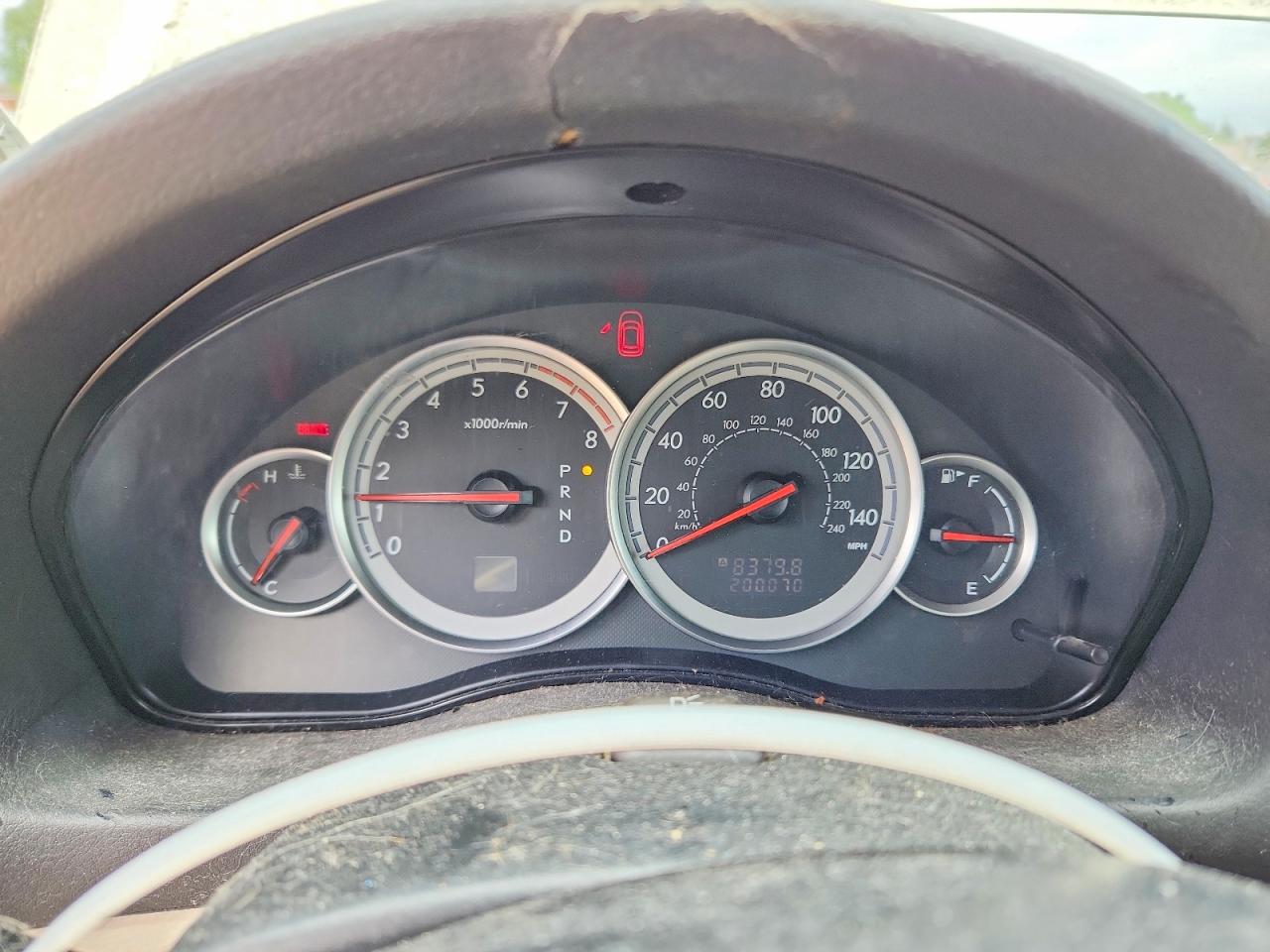 SUBARU LEGACY 2005 — 10