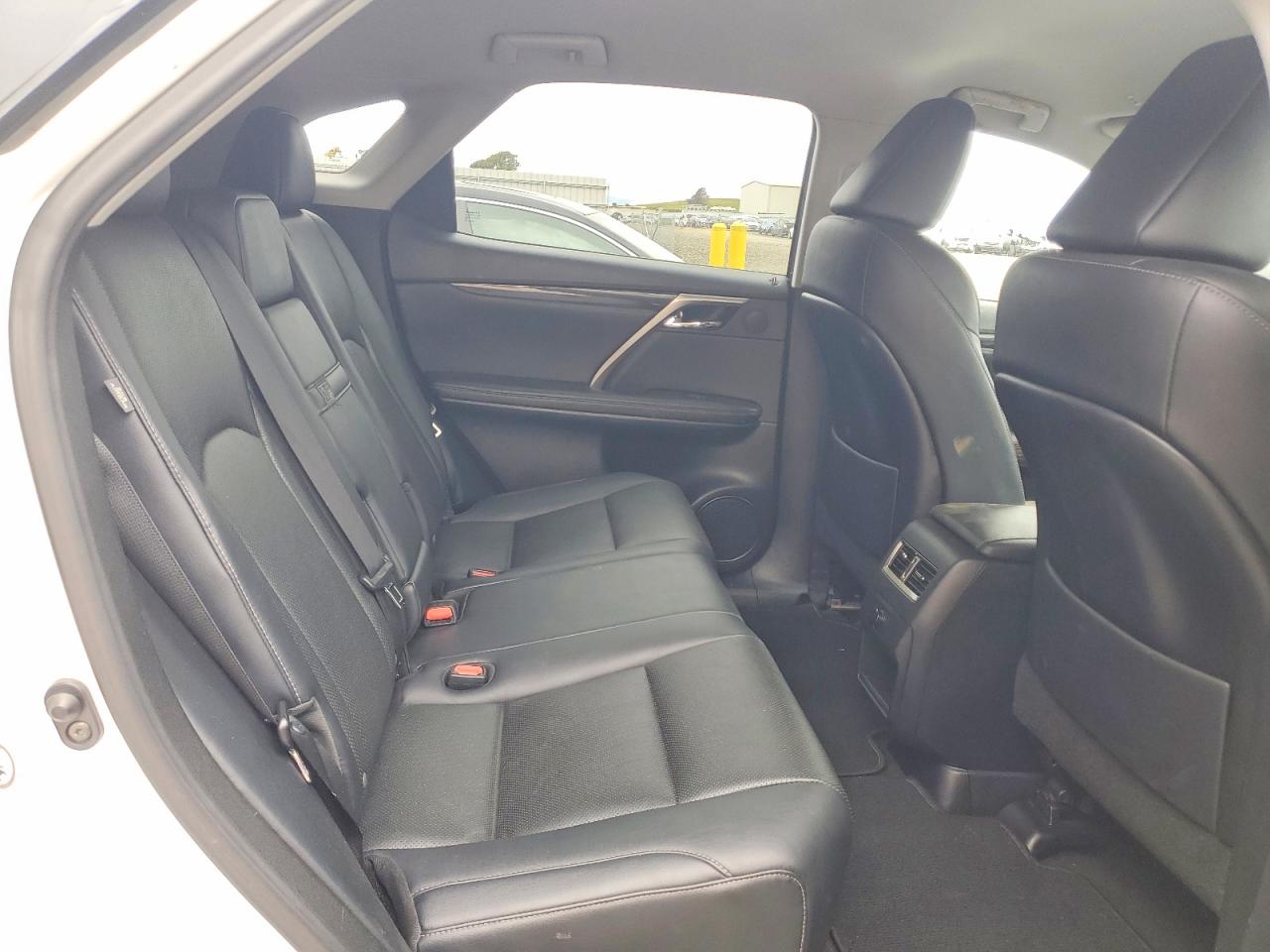 LEXUS RX 350 2017 — 12