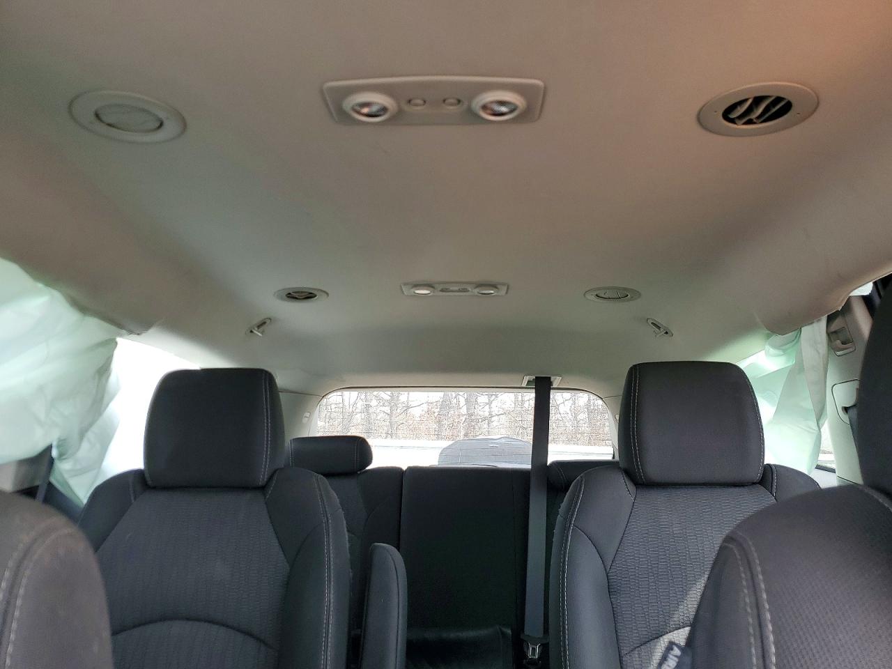 CHEVROLET TRAVERSE 2013 — 11