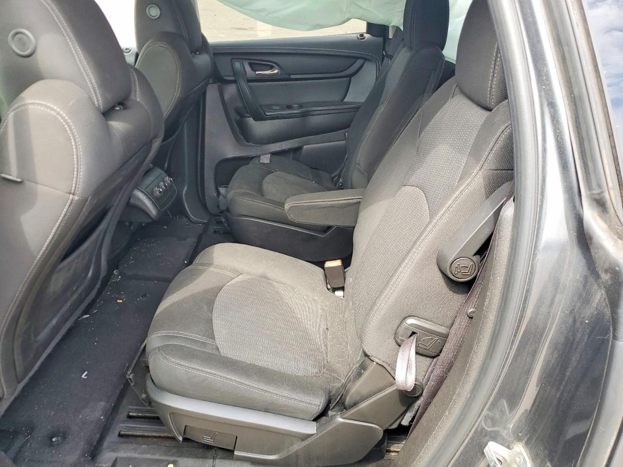 CHEVROLET TRAVERSE 2013 — 12