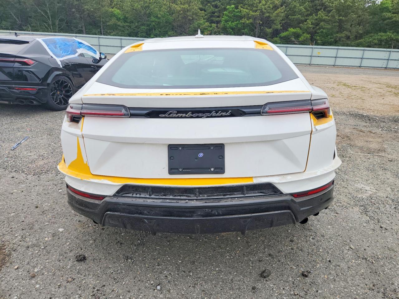 LAMBORGHINI URUS 2024 — 7