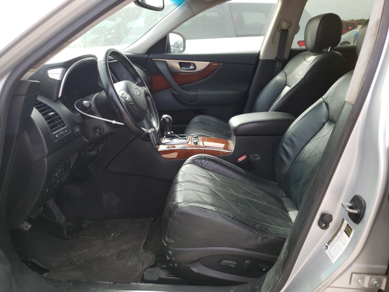 INFINITI FX35 2010 — 8