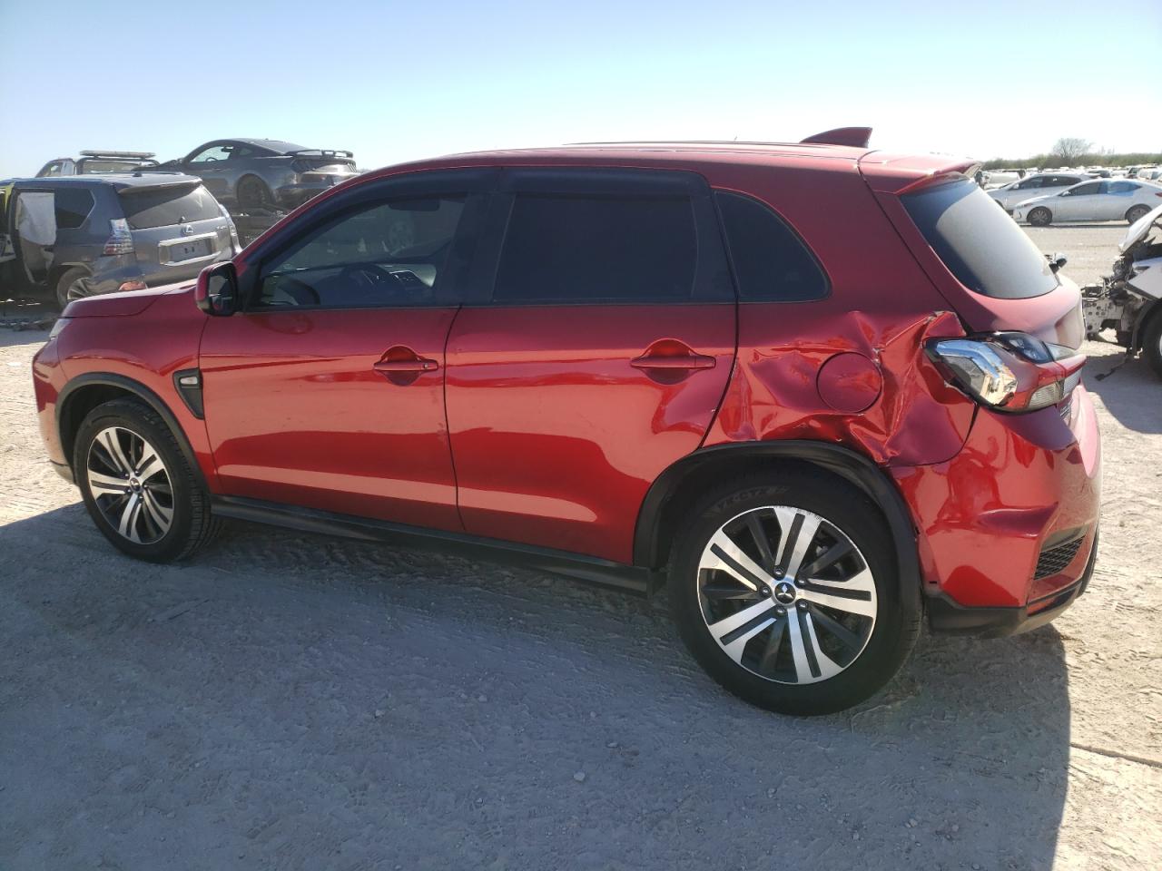 MITSUBISHI OUTLANDER SPORT 2020 — 3