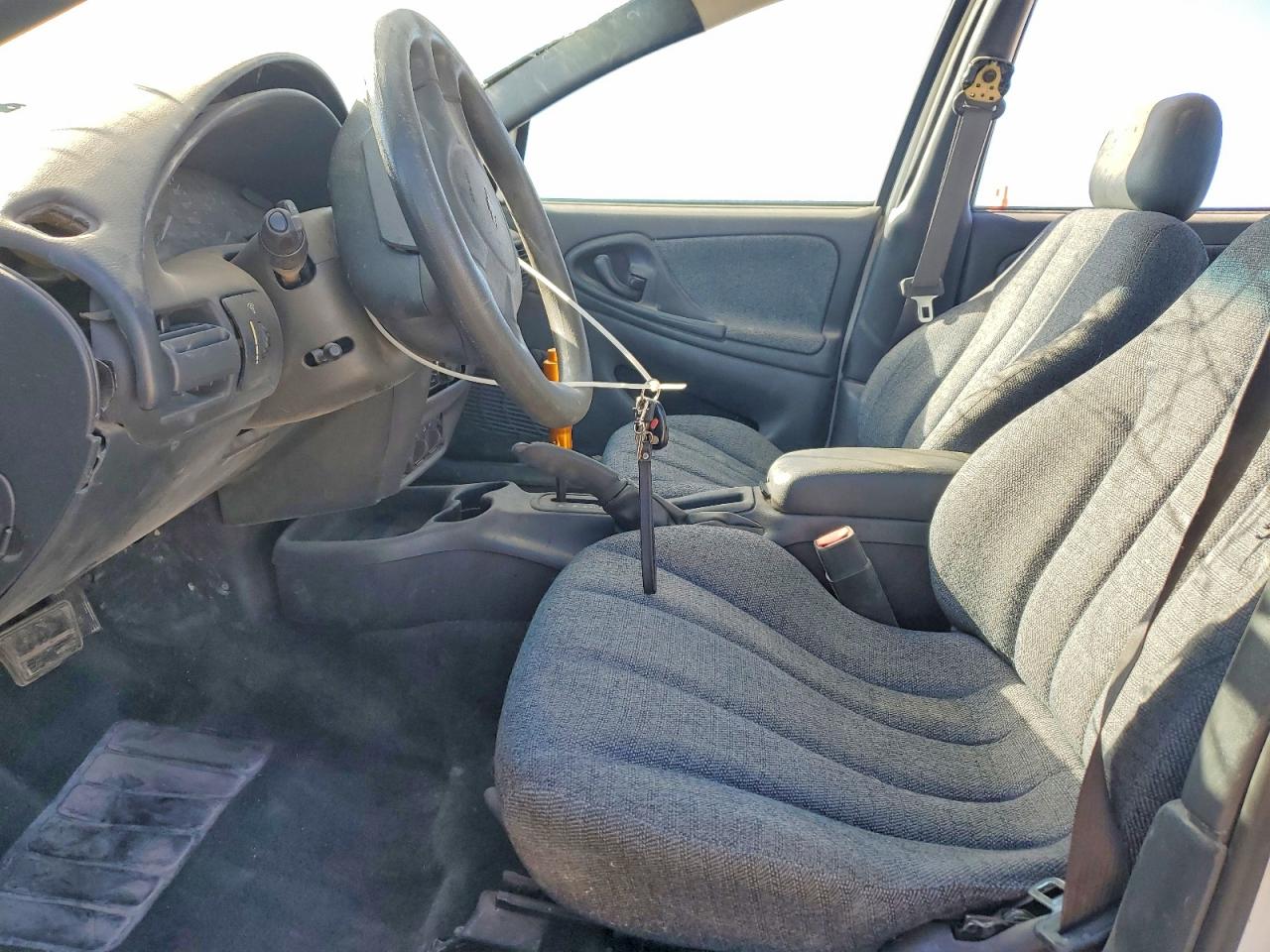 CHEVROLET CAVALIER 2003 — 8