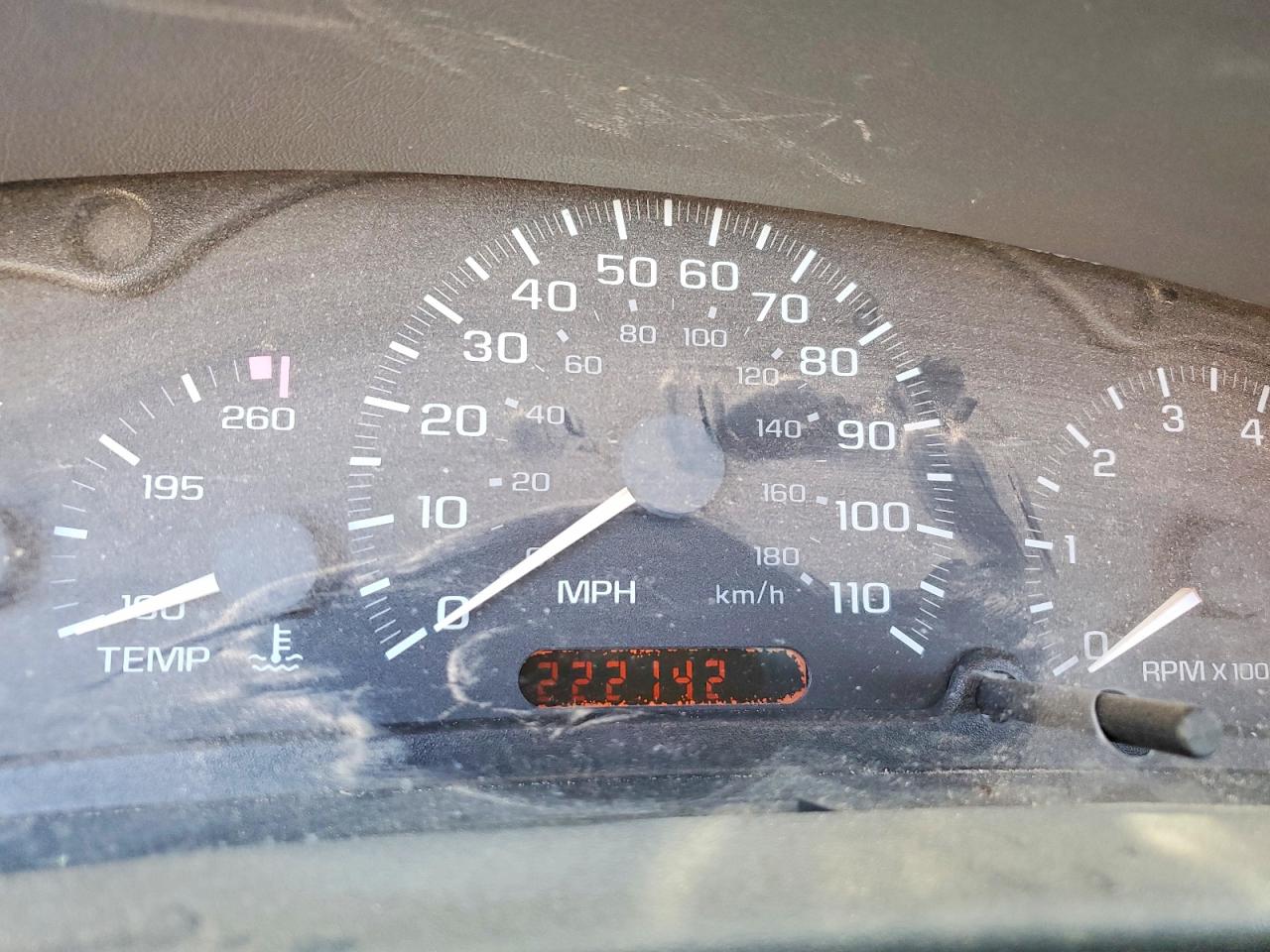 CHEVROLET CAVALIER 2003 — 10