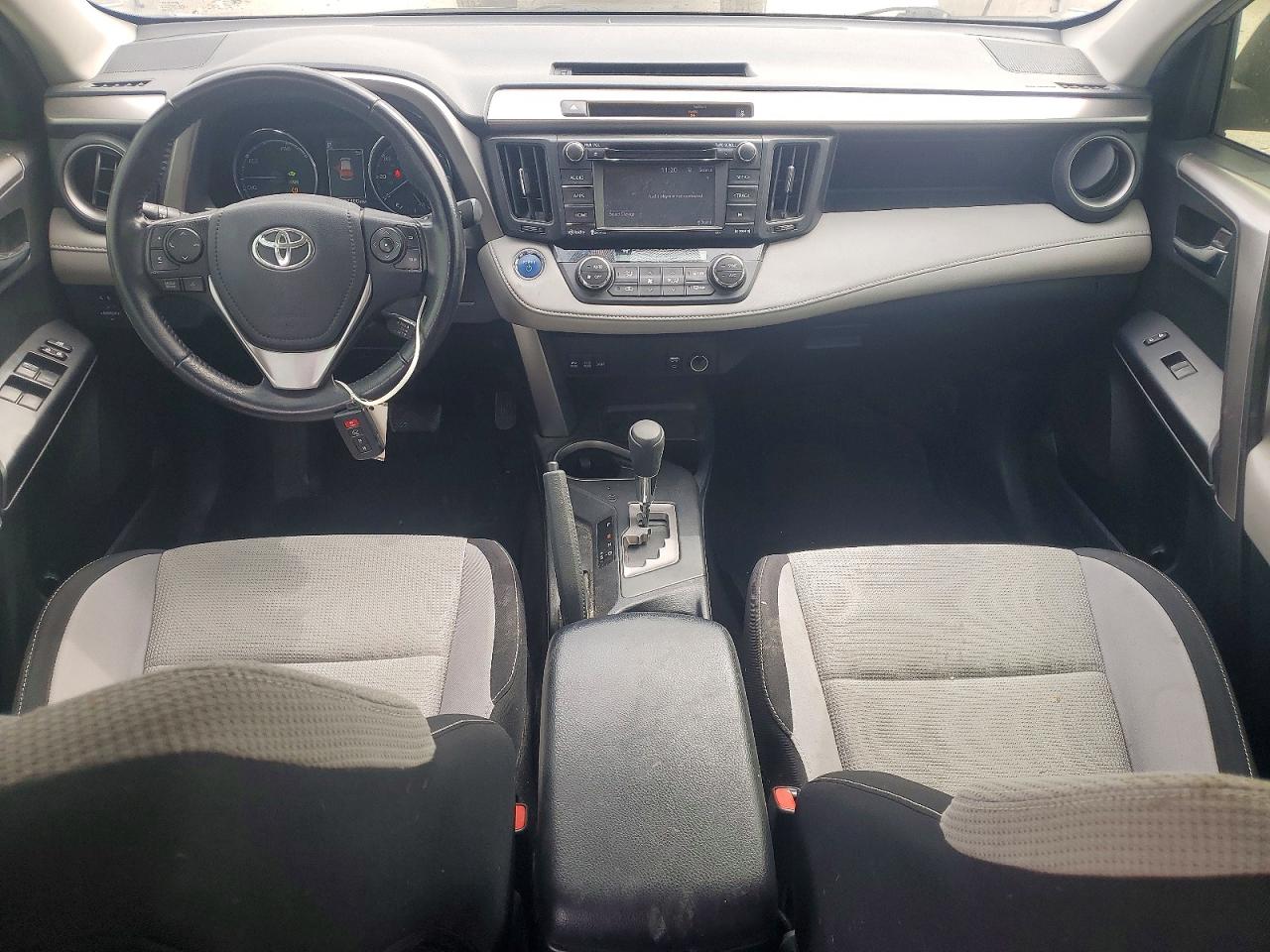 TOYOTA RAV4 HV 2016 — 9