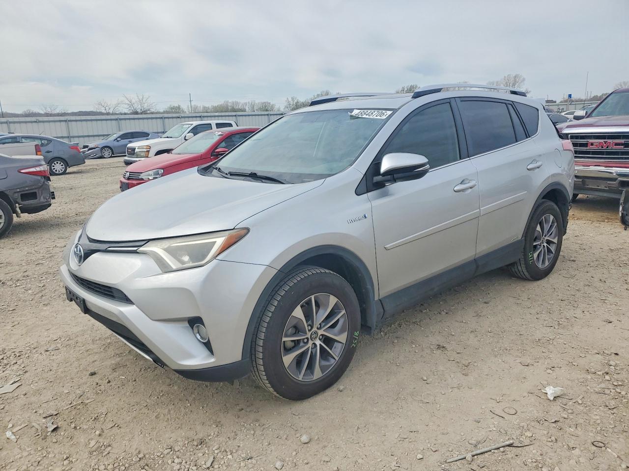 TOYOTA RAV4 HV 2016 — 2