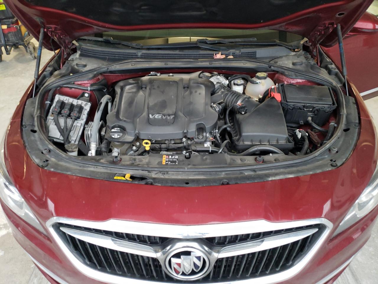 BUICK LACROSSE 2017 — 12