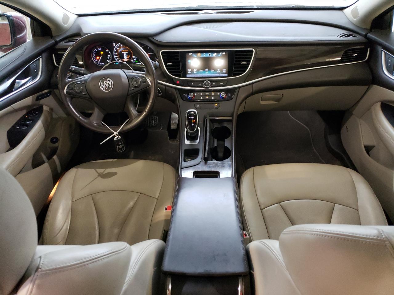 BUICK LACROSSE 2017 — 9