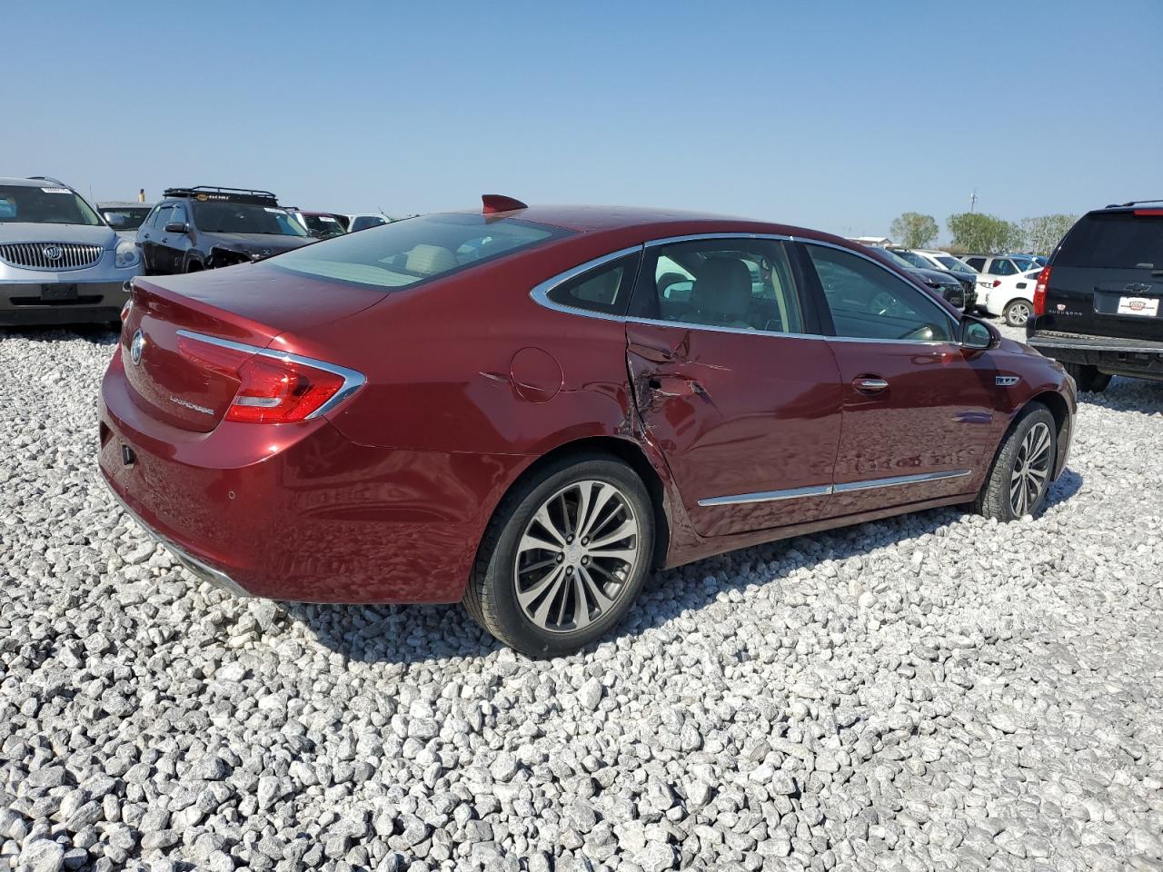 BUICK LACROSSE 2017 — 4