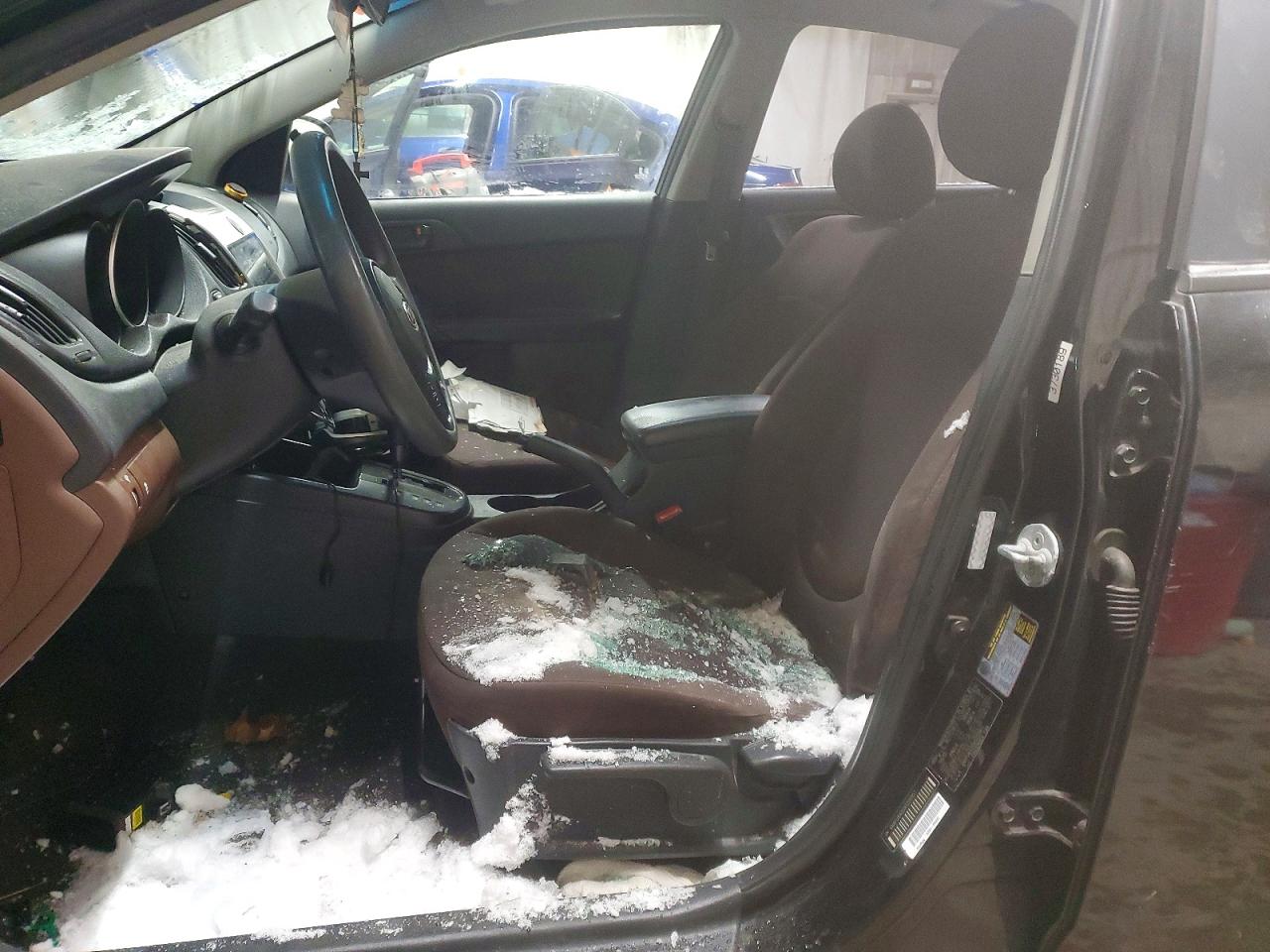 KIA FORTE 2010 — 8