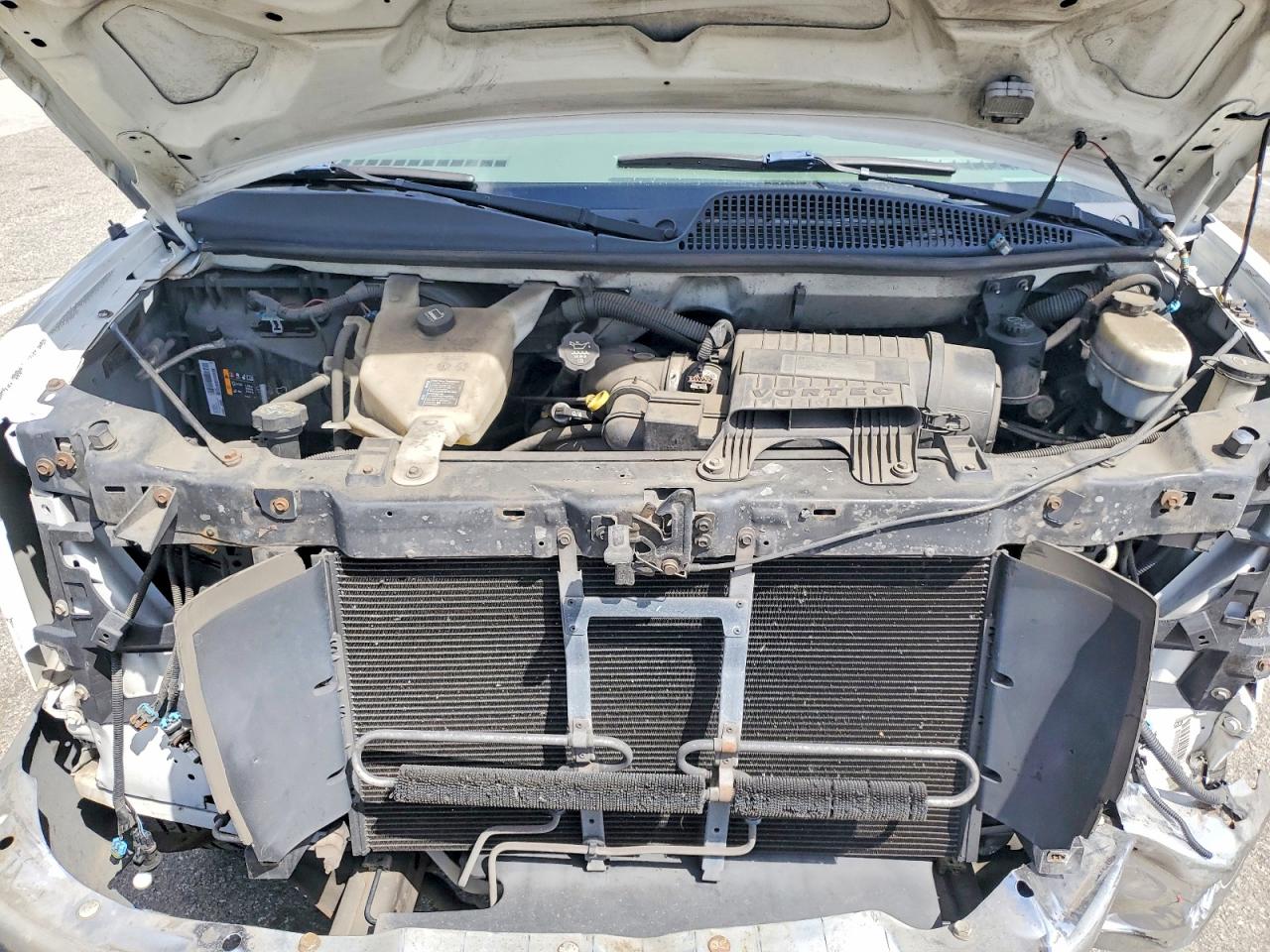 CHEVROLET EXPRESS G2500 2012 — 13